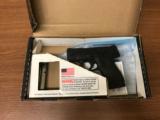 
Smith & Wesson M&P Shield Pistol 180021, 9mm - 1 of 4
