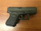 Glock 27 Gen4 Pistol PG2750201, 40 S&W - 1 of 4