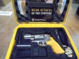 SMITH & WESSON 460ES EMERGENCY SURVIVAL TOOL KIT .460 S&W - 6 of 6
