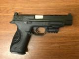 Smith & Wesson M&P40L Performace Center Pistol 10100, 40 S&W - 2 of 5