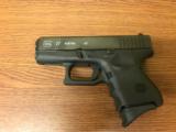 Glock 27 Subcompact Pistol PI2750201, 40 S&W - 1 of 6