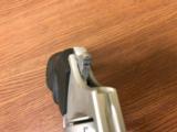 
Taurus UltraLite Revolver 2850029ULFS, 38 Special - 4 of 6
