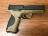 
Smith & Wesson M&P9 Pistol 10188, 9mm - 2 of 5