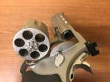Taurus 44 Large Frame Revolver 2440069, 44 Remington Mag - 3 of 6