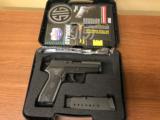 Sig P225 Classic Carry Pistol 225A9BSSCC, 9mm - 5 of 5