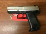 
Heckler & Koch USP40 Compact Stainless Pistol 704031SS, 40 S&W - 1 of 5