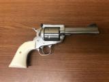 Ruger Super Blackhawk Single-Action Revolver 0814, 44 Remington Mag - 2 of 7