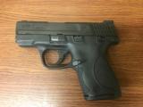 
Smith & Wesson M&P Shield Pistol 180021, 9mm - 1 of 7