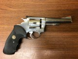 SMITH & WESSON MODEL 63 DOUBLE-ACTION REVOLVER 22LR - 2 of 6