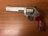 Smith & Wesson 686 Plus Deluxe Revolver 150712, 357 Mag - 1 of 5