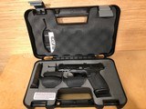 Smith & Wesson M&P M2.0 Pistol 11683, 9mm Luger - 5 of 5
