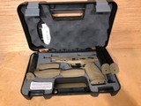 Smith & Wesson M&P 9 M2.0 Semi-Auto Pistol 11537, 9mm - 5 of 5