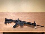 Smith and Wesson M&P15-22 Sport 22 LR - 1 of 9