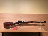 WINCHESTER MODEL 9422 XTR LEVER-ACTION RIFLE 22LR - 1 of 12