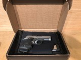 Kimber Micro 9 Gray / Black 9mm - 5 of 7