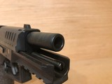Heckler & Koch M700009-A5 VP-9 Pistol 9mm - 4 of 5