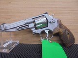 Smith & Wesson 170210 627 Performance Center Revolver .357 Mag - 5 of 11