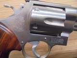 S&W 629 44MAG 6'' SS - 3 of 14
