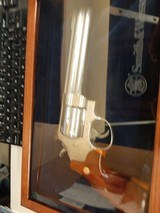 SMITH & WESSON MODEL 629 DEER HUNTER .44 MAG - 11 of 15