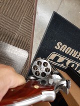 SMITH & WESSON MODEL 629 DEER HUNTER .44 MAG - 12 of 15