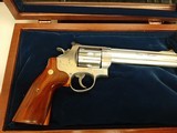 SMITH & WESSON MODEL 629 DEER HUNTER .44 MAG - 10 of 15