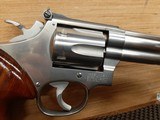 SMITH & WESSON MODEL 617 SS .22 LR - 3 of 11