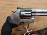 SMITH & WESSON 686-6 .357 MAG 4" - 3 of 11