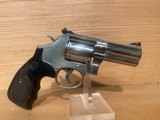 Smith & Wesson 686 Revolver 150853, 357 Magnum - 2 of 6