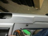 BROWNING HI-POWER BRUSHED CHROME 9MM - 9 of 11