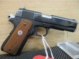 COLT COMMANDER LIGHTWEIGHT.45 ACP - 1 of 11
