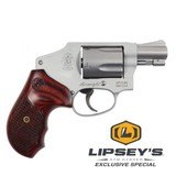 SMITH & WESSON
642 DELUXE 38SPC ROSEWOOD 150551 - 1 of 1
