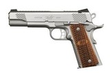 KIMBER Stainless Raptor II 10mm Auto Full-Size Pistol with Night Sights 3200386 - 1 of 1