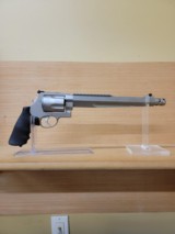 Smith and Wesson 500 Performance Center - 1 of 7