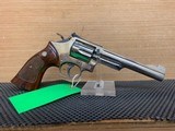 SMITH & WESSON 19-5 357 MAG REVOLVER - 1 of 10