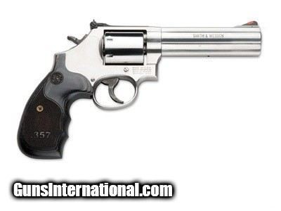 Smith & Wesson Model 686 PLUS - Distinguished Combat Magnum 357 Mag 150854
