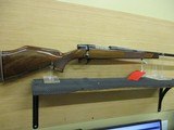 WEATHERBY VANGUARD DELUXE SPORTER 7MM REM MAG - 1 of 18