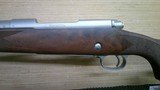WINCHESTER 70 SUPER GRADE .338 WIN MAGSATIN WALNUT / SS - 535235236 - 6 of 8