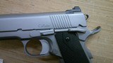 Dan Wesson Valor V-Bob 45 Auto (ACP) 4.25in Stainless - 7 of 13