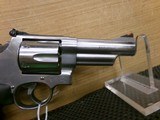 SMITH & WESSON 629-5 SS .44 MAG PRE LOCK - 2 of 8