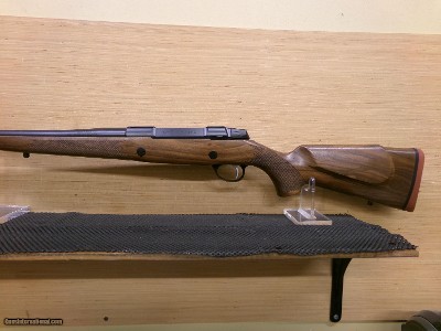 Sako 90 Hunter .300 Win MagRH WoodJRS90HUN331/24 - Image 2 of 2