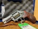 Smith & Wesson Model 686 Plus 357 MAG - 2 of 10