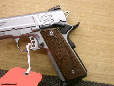 Smith & Wesson 1911 Performance Center Pro 9mm 178017 - Image 5 of 13
