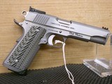 Colt Custom Competition Stainless Steel 45 ACP O1070CS - 1 of 2