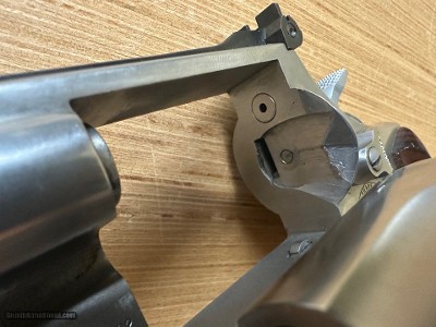 SMITH & WESSON MODEL 686-1 357MAG SILHOUETTE 6 SHOT 6