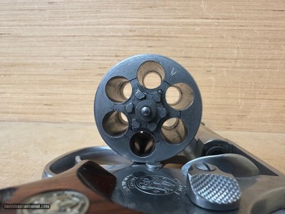 SMITH & WESSON MODEL 686-1 357MAG SILHOUETTE 6 SHOT 6