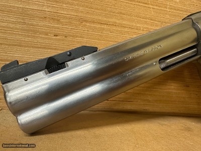 SMITH & WESSON MODEL 686-1 357MAG SILHOUETTE 6 SHOT 6