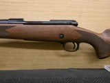 Winchester M70 Super Grade 300 Winchester Mag Grade IV/V Walnut 535203233 - 6 of 7
