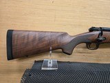 Winchester M70 Super Grade 300 Winchester Mag Grade IV/V Walnut 535203233 - 2 of 8