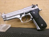 Beretta 92FS Inox Italian 9mm JS92F520M - 4 of 12