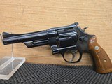 SMITH & WESSON MODEL 27-2
.357 MAG S PRE-FIX 5" - 2 of 6 SMITH & WESSON MODEL 27-2
.357 MAG S PRE-FIX 5" - 2 of 6